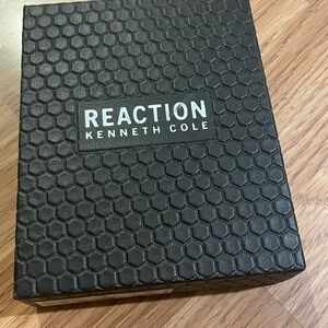 Kenneth Cole Reaction Leather Wallet New